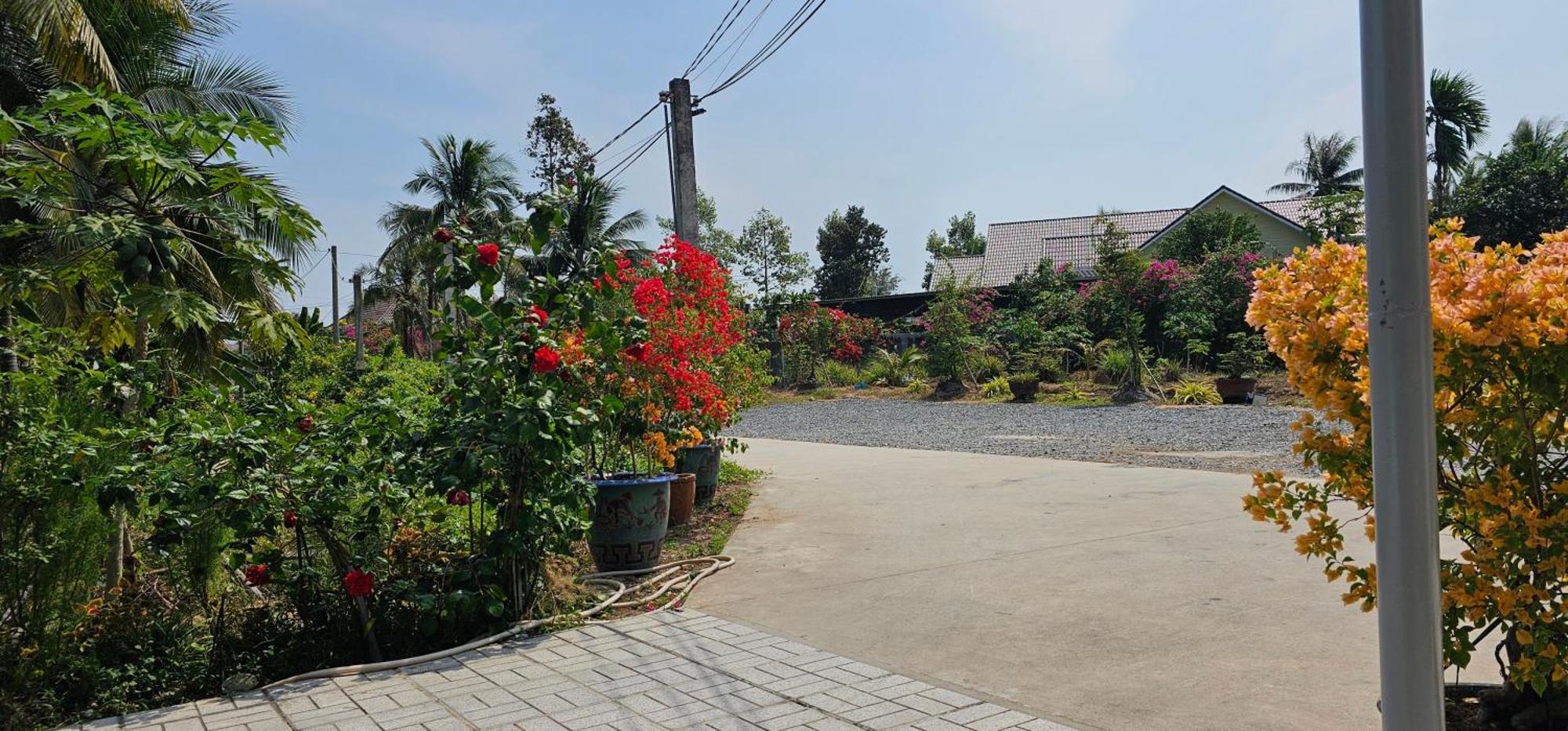 Nha Nghi Truc May Ben Tre Exterior photo